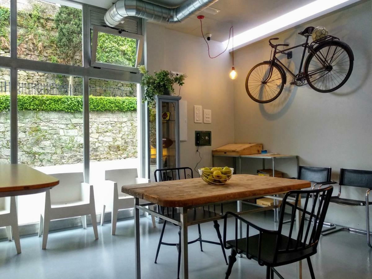 Acola Hostel Pontevedra Eksteriør bilde